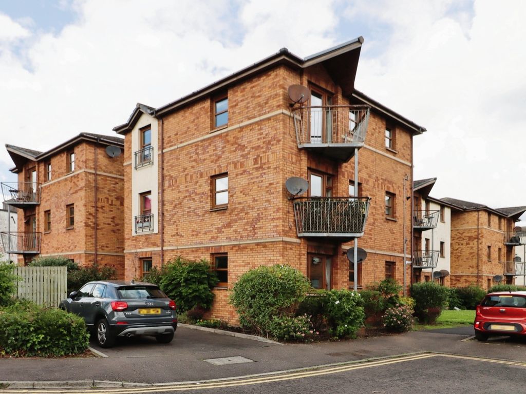 2 bed flat for sale in Williamson Quay, Kirkcaldy, Kirkcaldy KY1 Zoopla