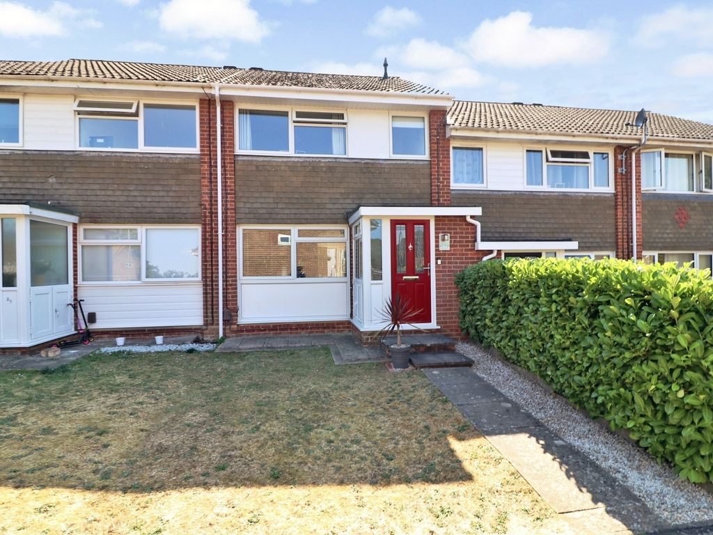 3 bed terraced house for sale in Crusader Road, Hedge End, Southampton