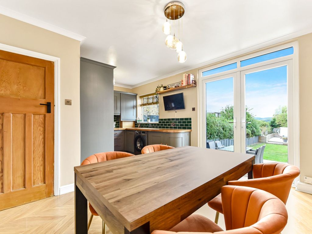 3 bed semidetached house for sale in Wouldham Road, Borstal, Rochester