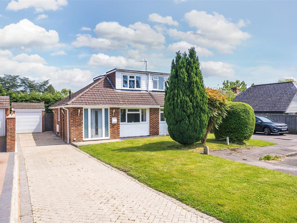3 bed detached house for sale in Mount Lane, Bearsted, Maidstone ME14, £500,000 Zoopla