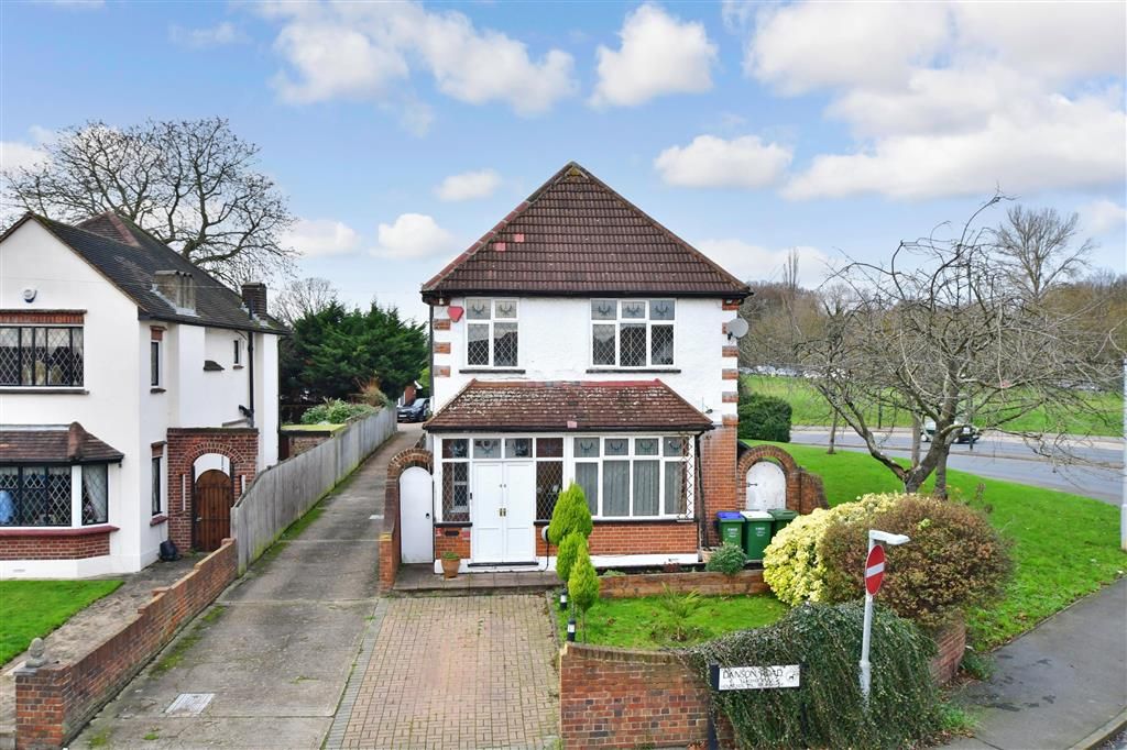 3 bed detached house for sale in Danson Road, Bexley, Kent DA5, £