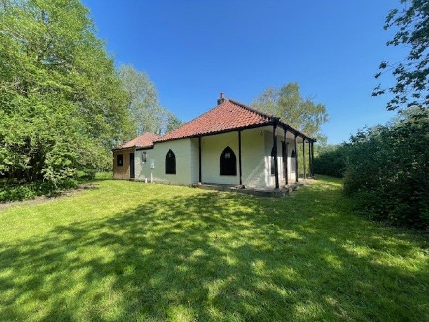 2 bed detached house for sale in Broken Bridges, The Street, Old