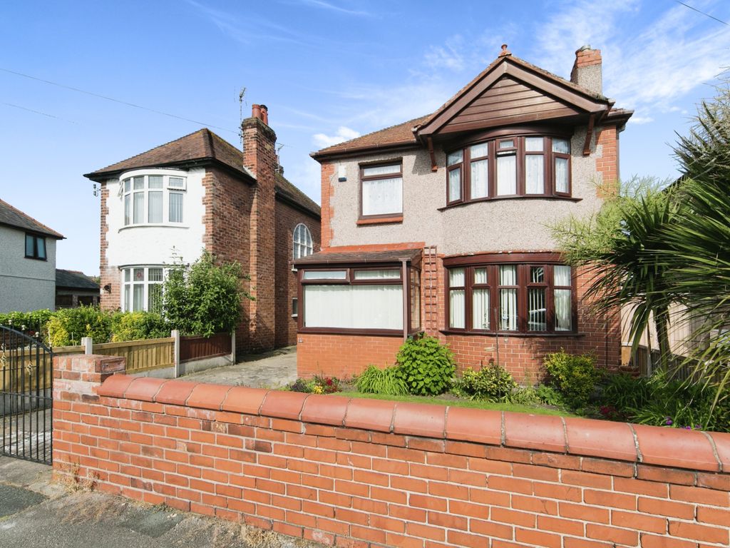 3 bed detached house for sale in Lynton Walk, Rhyl LL18 Zoopla