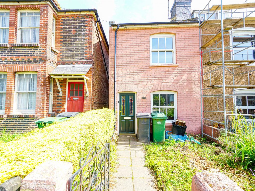 2 bed end terrace house for sale in Harold Road, Hastings TN35 Zoopla