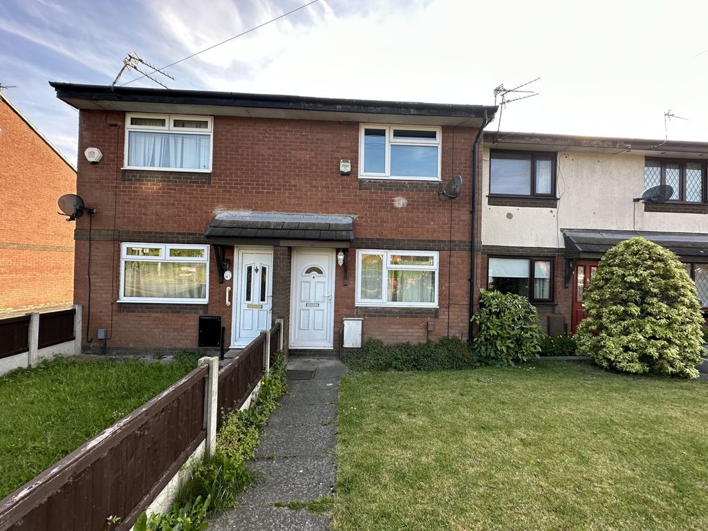 2 bed terraced house to rent in Abbeydale Gardens, Walkden, Manchester