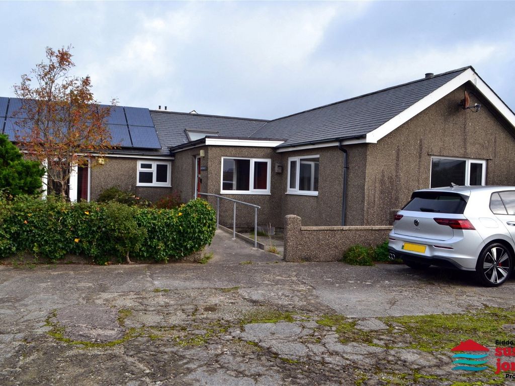 2 bed bungalow for sale in Lon Terfyn, Morfa Nefyn, Pwllheli LL53 Zoopla
