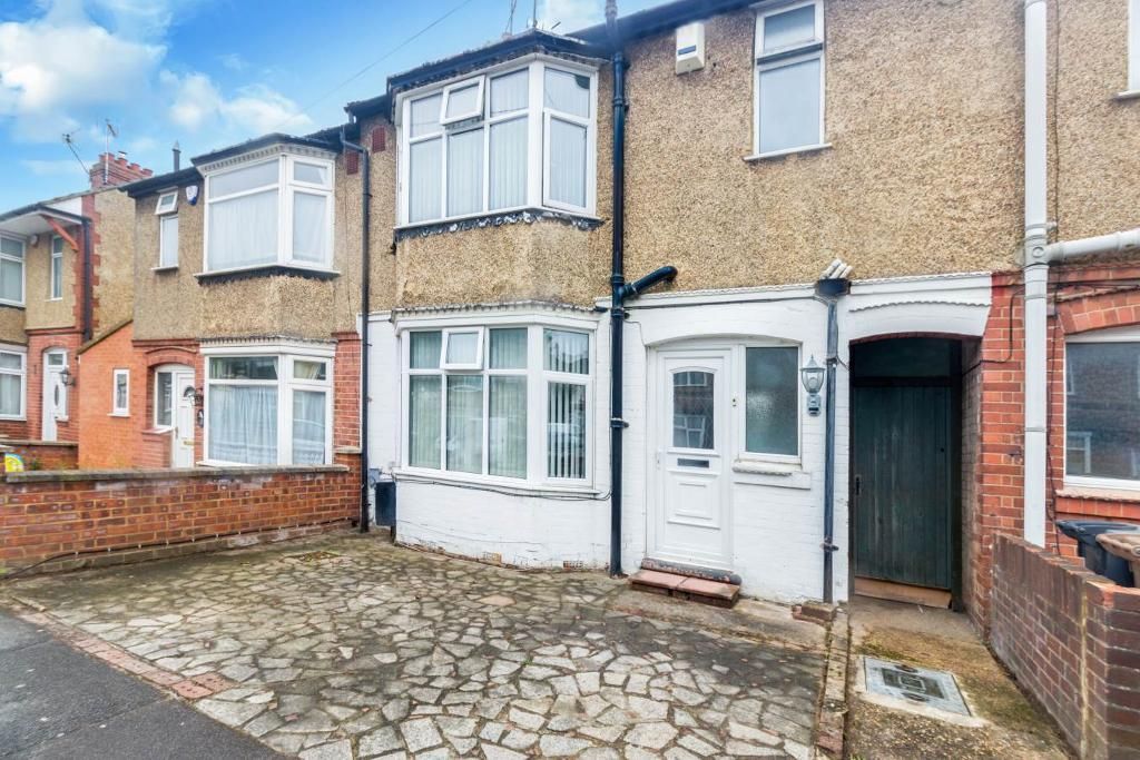 3 bed terraced house for sale in St Catherines Avenue, Saints Area
