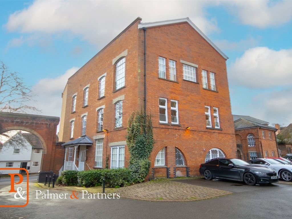 2 bed flat for sale in Eaglegate, East Hill, Colchester, Essex CO1 Zoopla