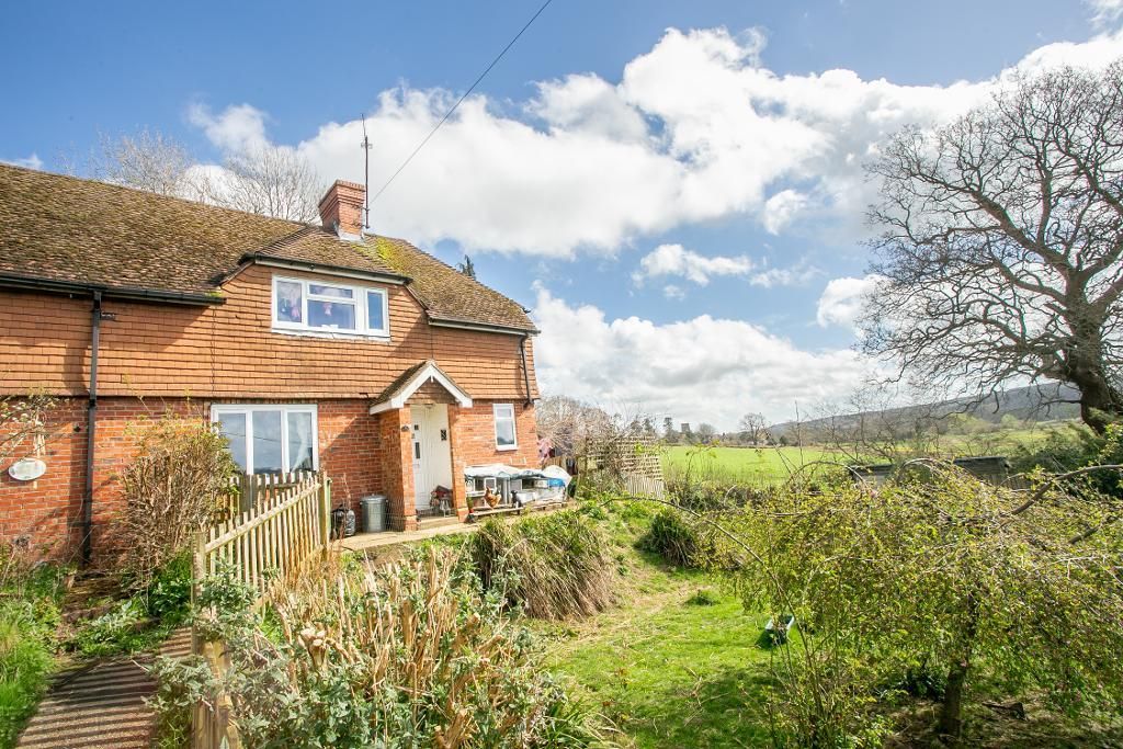 4 bed semidetached house for sale in Coronation Cottages, Northbridge