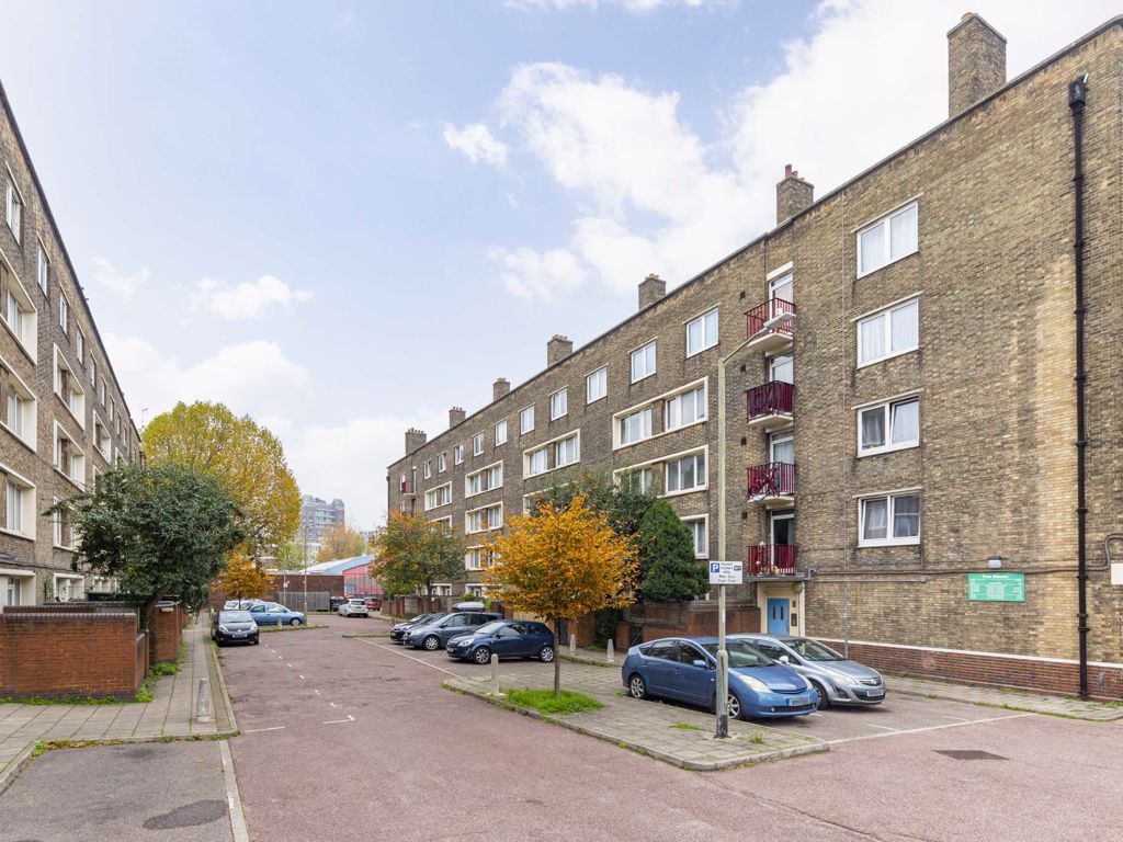 Maysoule Road, London SW11