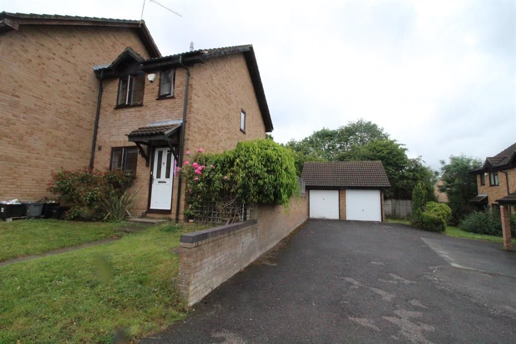 2 bed end terrace house to rent in Westminster Way, Lower Earley