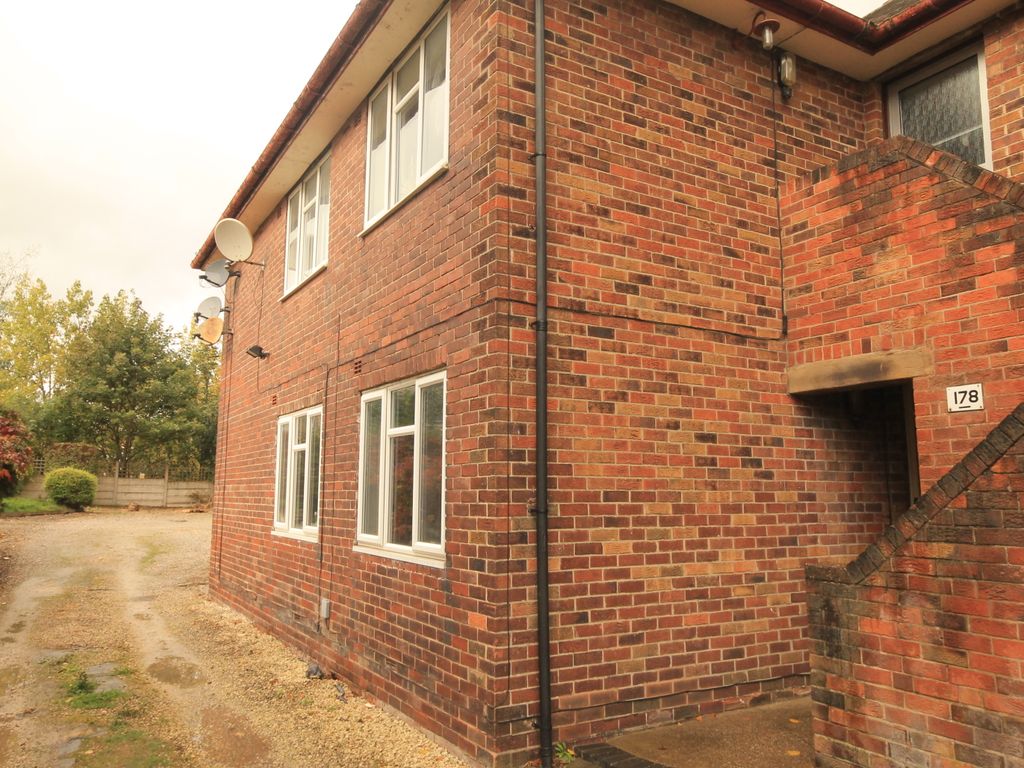 1 bed flat to rent in Hunter House Road, Sharrow, Sheffield S11, £675