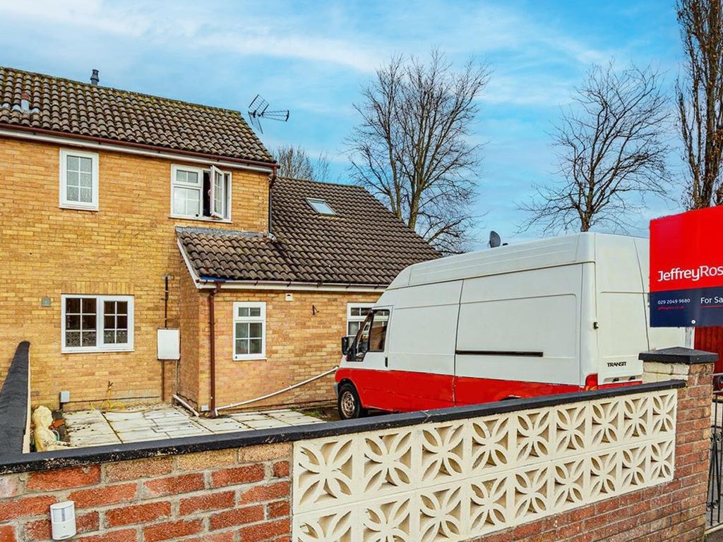 3 bed end terrace house for sale in Traherne Drive, MichaelstonSuper