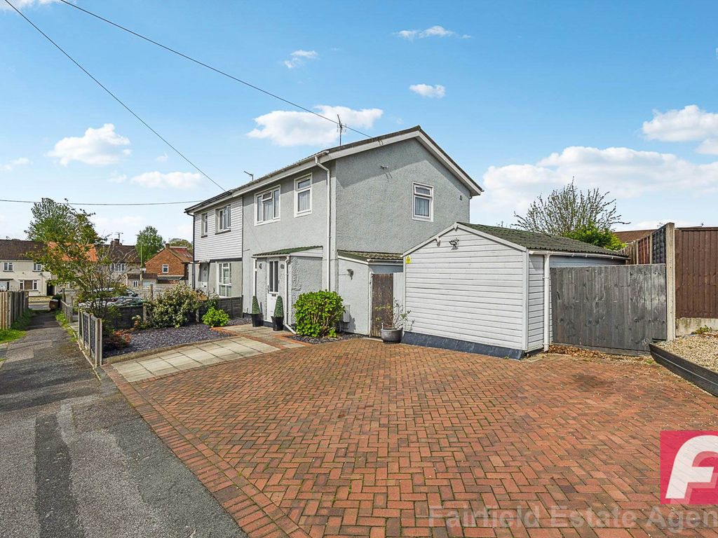 3 bed semidetached house for sale in Caldwell Road, South Oxhey WD19