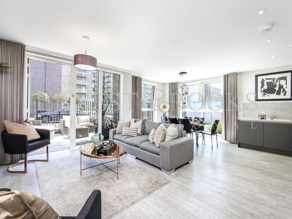 St Pier Court, Upton Gardens, Green Street E13  