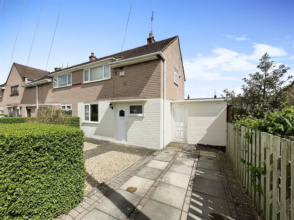 2 bed end terrace house for sale in Springfield Road, Carlisle CA1 Zoopla