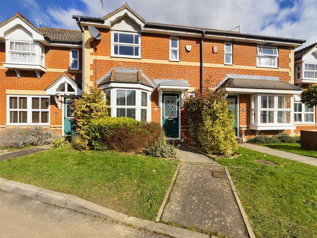 2 bed terraced house for sale in Phillips Close, Maidenbower, Crawley
