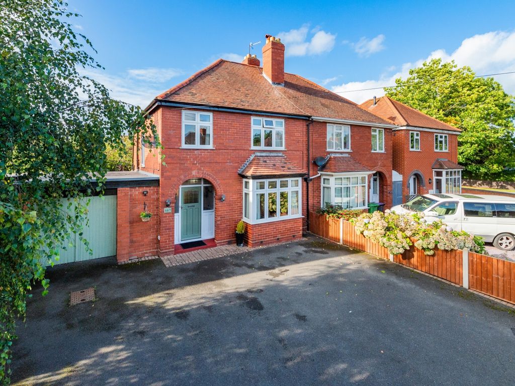 3 bed semidetached house for sale in Monkmoor Road, Shrewsbury
