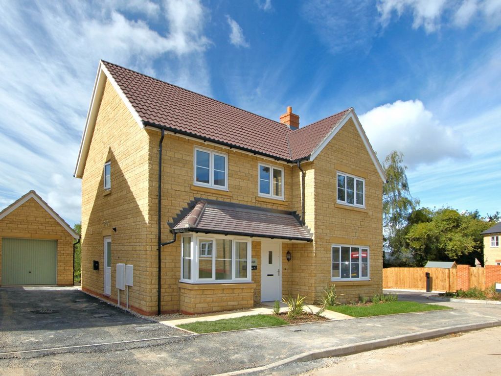 New home, 4 bed detached house for sale in 'brookthorpe Park' By