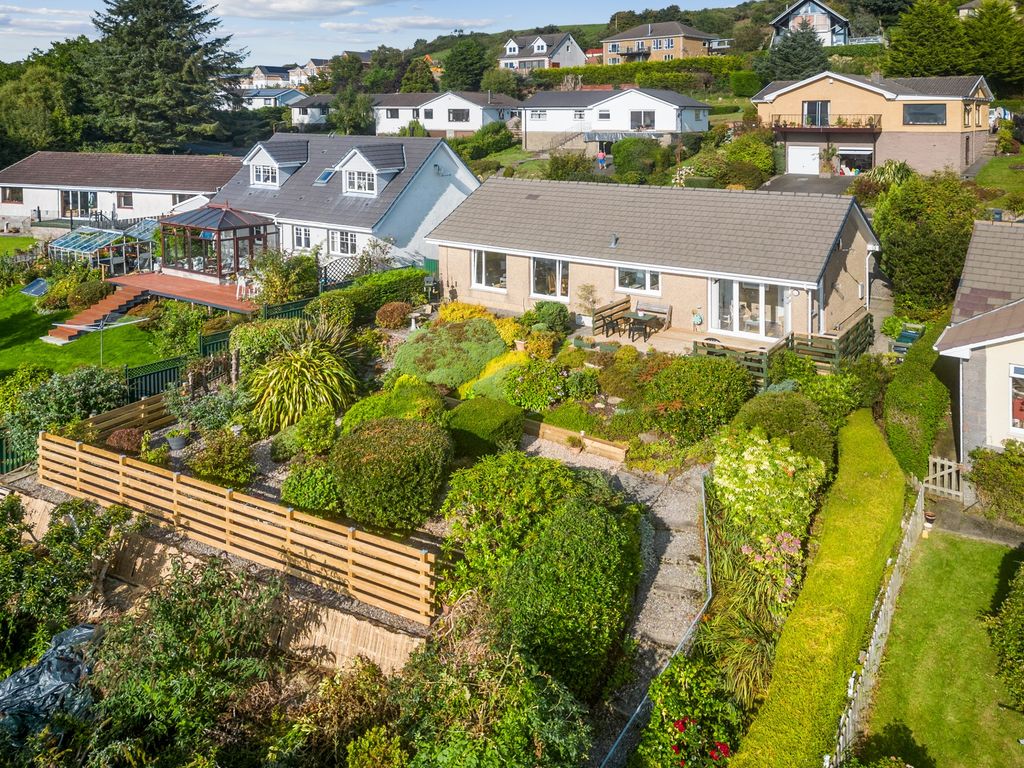 2 bed detached bungalow to rent in 18 Meikle Aiden Brae, Kilcreggan