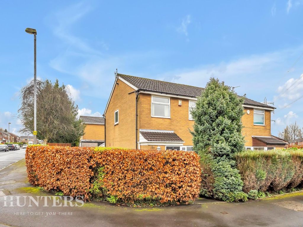 3 bed semidetached house for sale in Partridge Way, Chadderton, Oldham