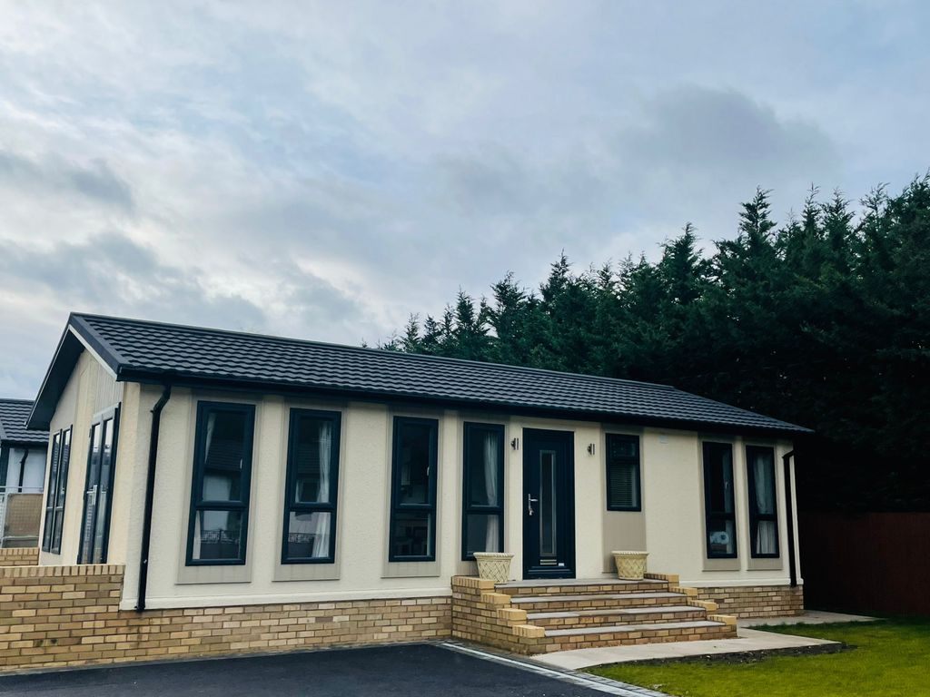 New home, 2 bed property for sale in Wisbech, Cambridgeshire PE14, £