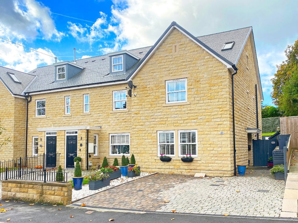 Hambleton Grove, Knaresborough HG5  
