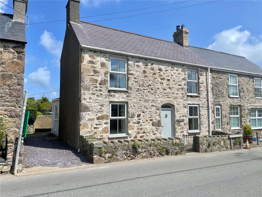 2 bed semidetached house for sale in Ffordd Pedrog, Llanbedrog
