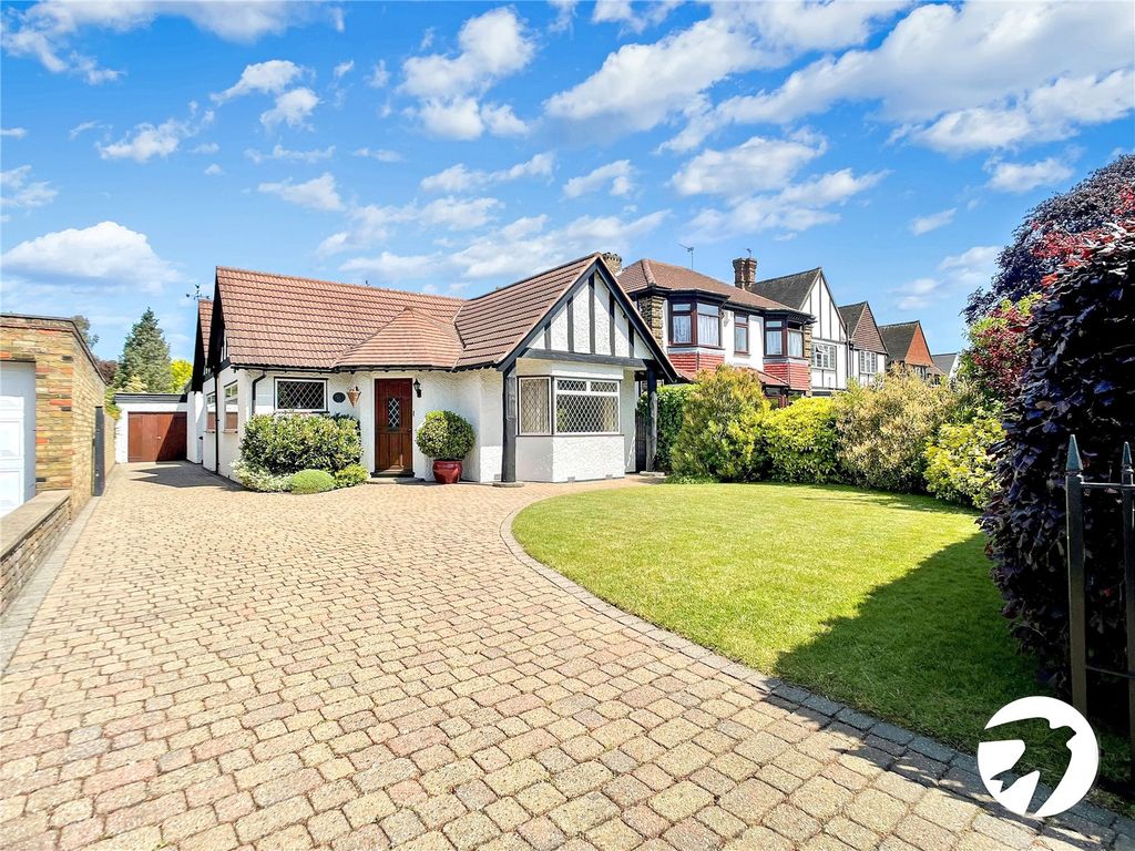 4 bed bungalow for sale in Shepherds Lane, West Dartford, Kent DA1 Zoopla