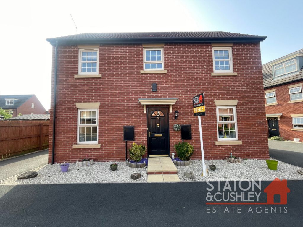 3 bed detached house for sale in Windmill Close, SuttonInAshfield