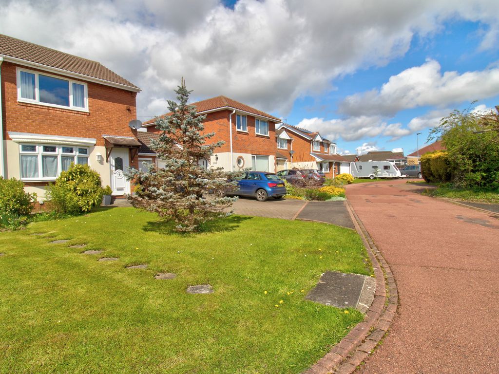 2 bed semidetached house for sale in Hedgerow Mews, Ashington NE63, £