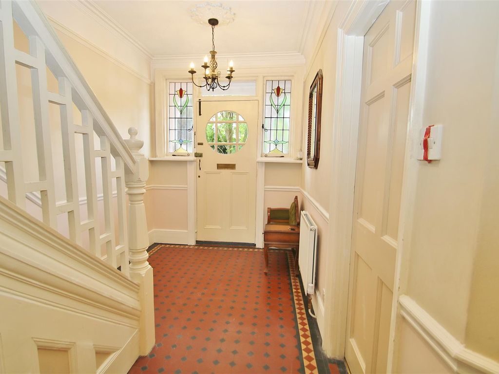 5 bed semidetached house for sale in Sandy Lane South, Wallington SM6