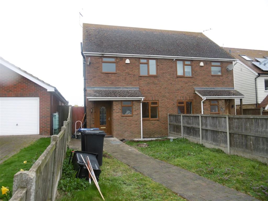 3 bed property to rent in Golden Hill, Whitstable CT5 Zoopla