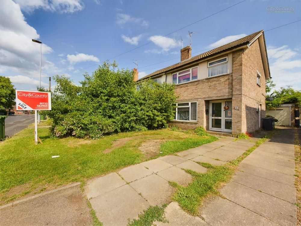 3 bed semidetached house for sale in Welland Road, Dogsthorpe