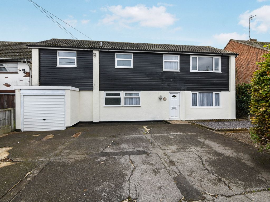 4 bed detached house for sale in The Chase, Kings Road, Southminster