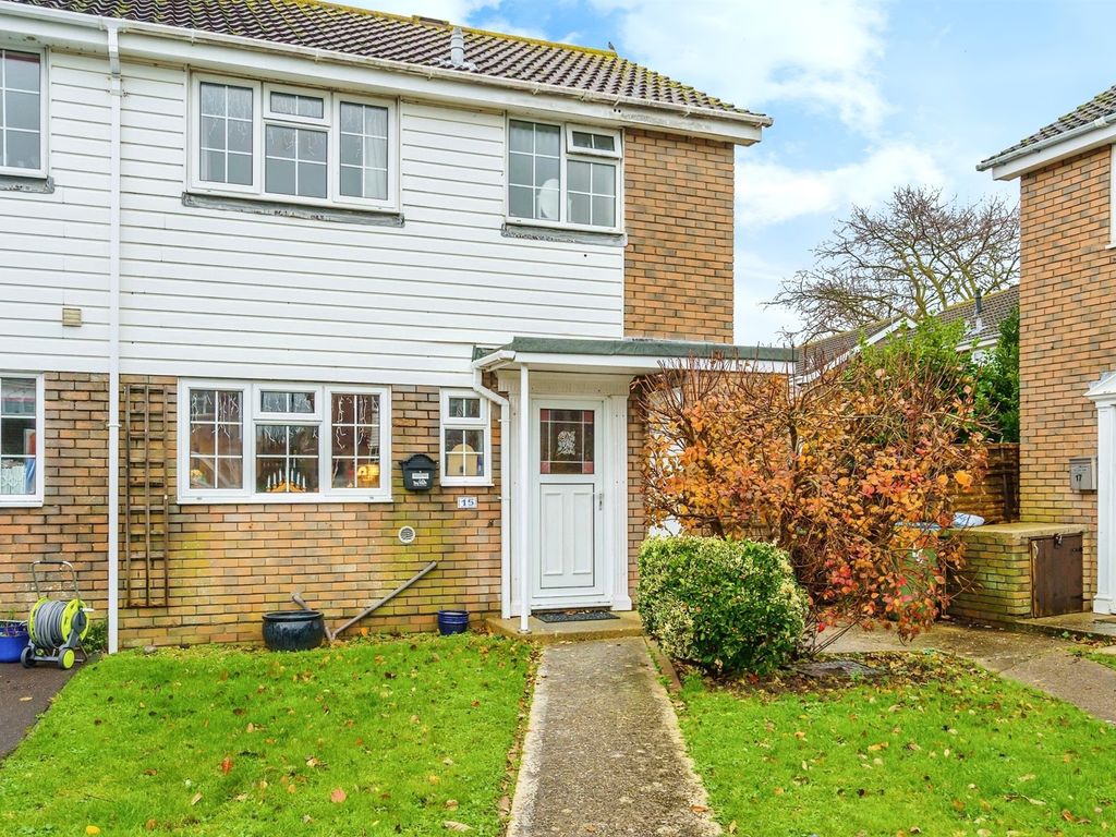 3 bed end terrace house for sale in Ditchfield Close, Bognor Regis PO22