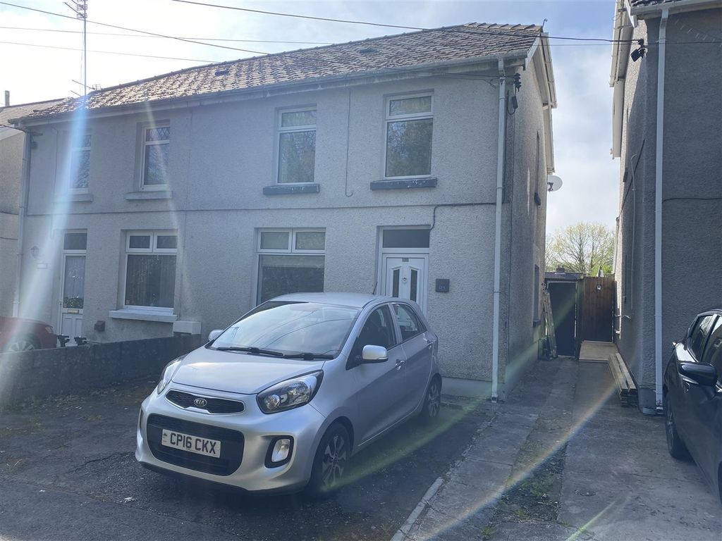3 bed semidetached house for sale in Tycroes Road, Tycroes, Ammanford