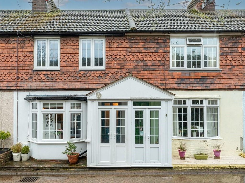Property for sale in Railway Terrace, Westerham TN16, £495,000 Zoopla