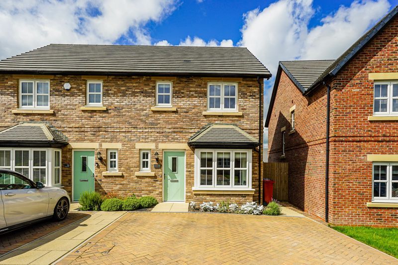 3 bed semidetached house for sale in 14 Hawthorn Lane, Blackburn BB2