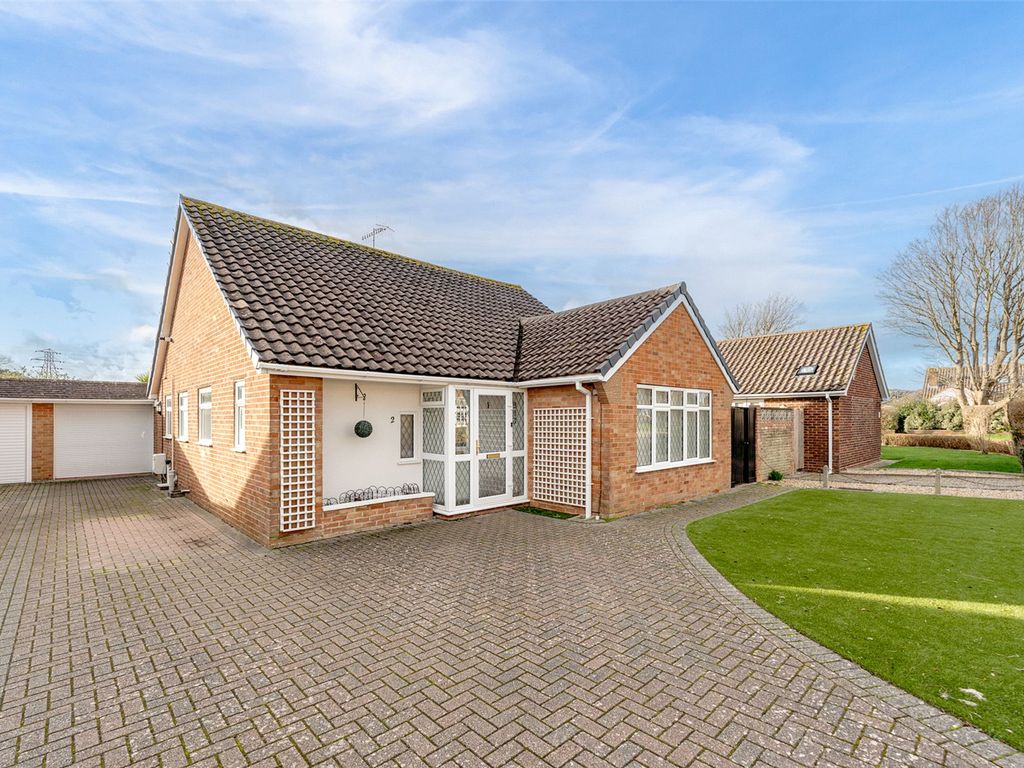 3 bed bungalow for sale in Westergate Close, Ferring, Worthing, West