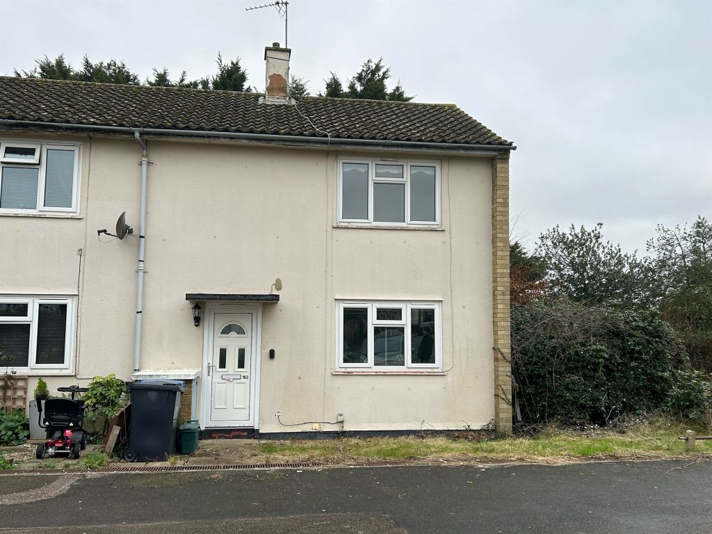 2 bed terraced house for sale in Hookfield, Harlow CM18, £300,000 Zoopla