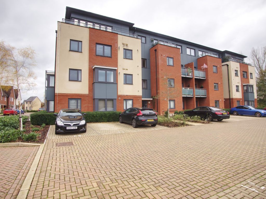 Provis Wharf, Aylesbury HP20  