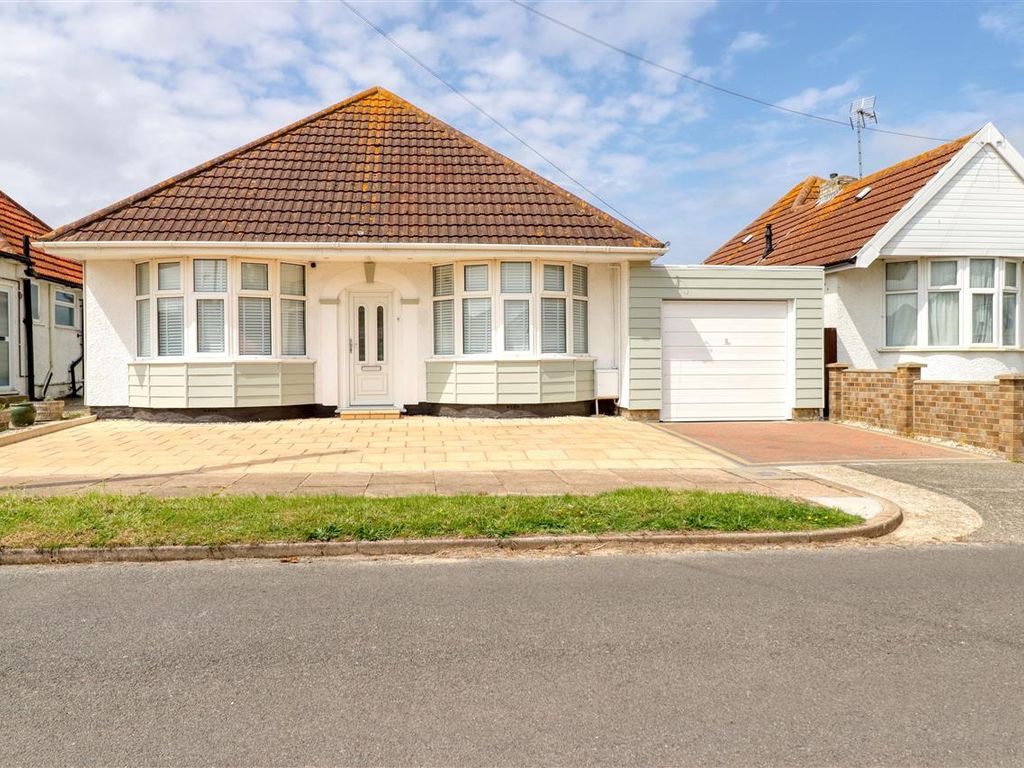 2 bed bungalow for sale in Edison Road, HollandOnSea, ClactonOnSea