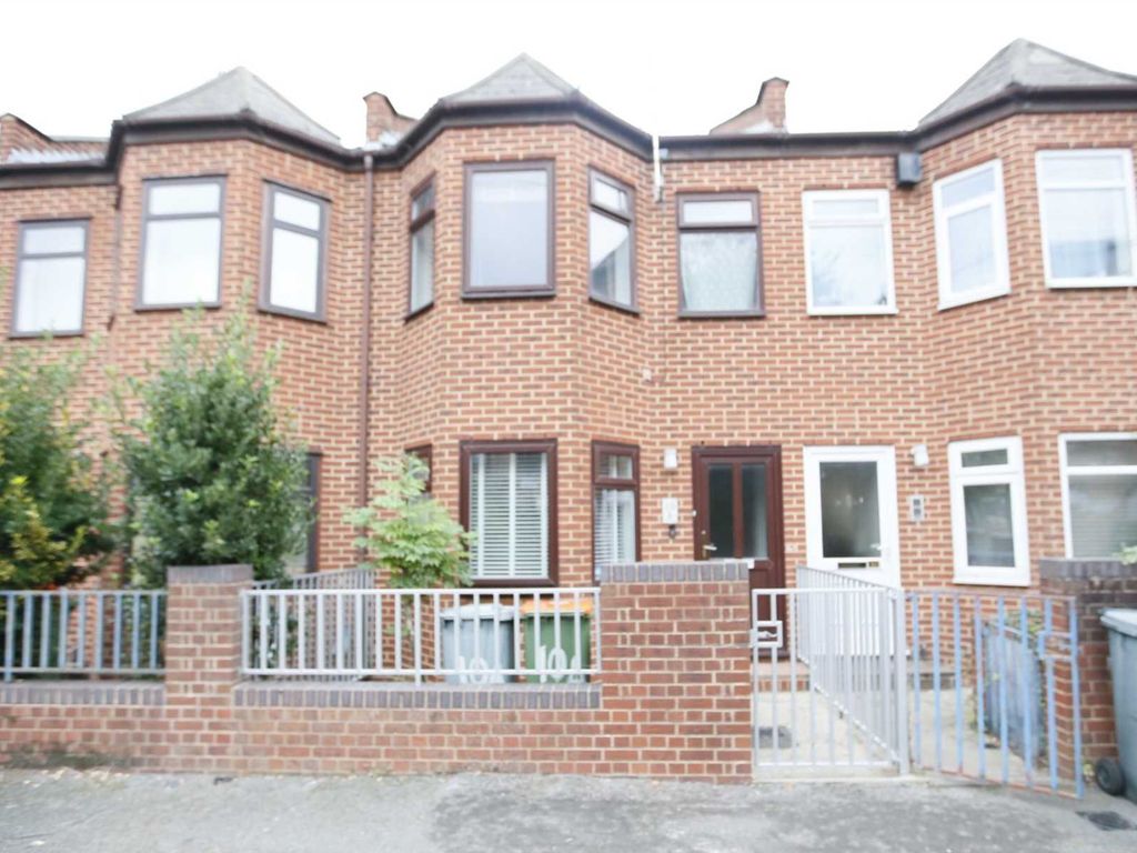3 bed terraced house for sale in Kennard Street, London E16, £425,000