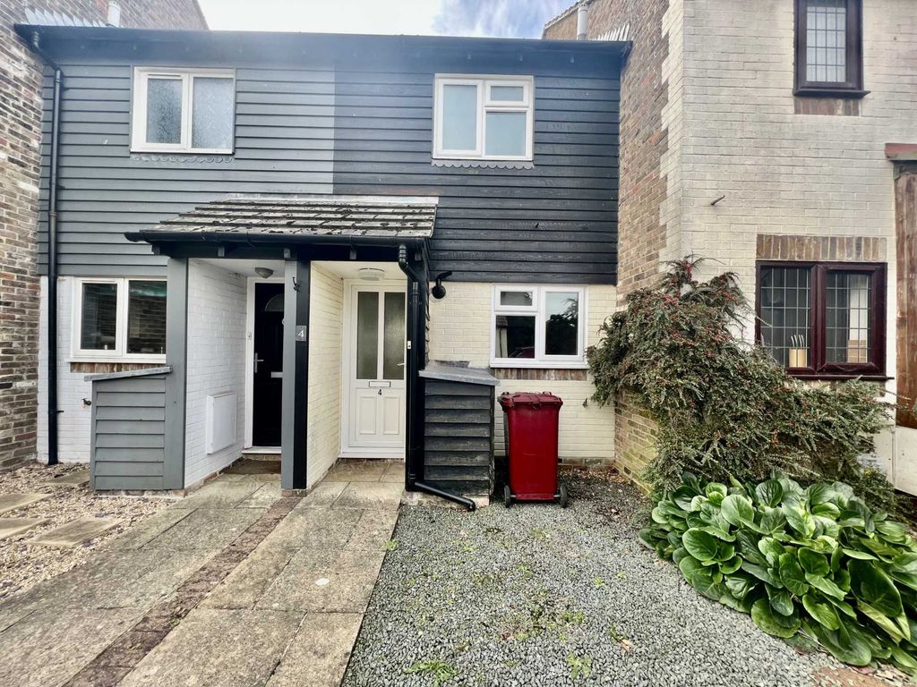 1 bed property to rent in Whitebeam Way, Tangmere PO20, £1,095 pcm Zoopla