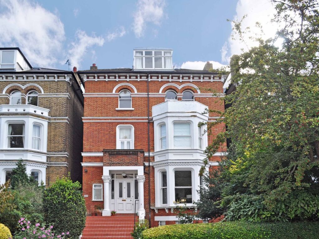 2 bed flat for sale in Lancaster Drive, London NW3, £590,000 Zoopla