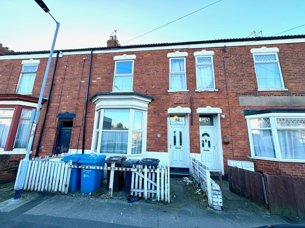 6 bed terraced house for sale in Morrill Street HU9, Hull,, £145,000