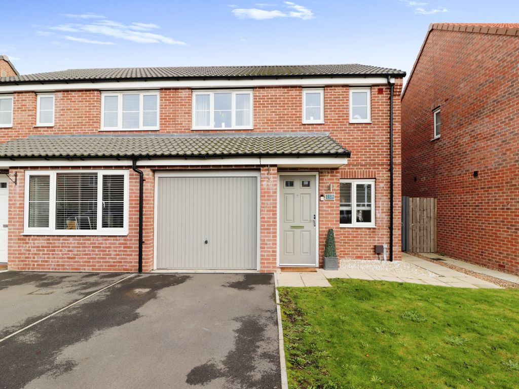 3 bed semidetached house for sale in Dominion Road, Scawthorpe