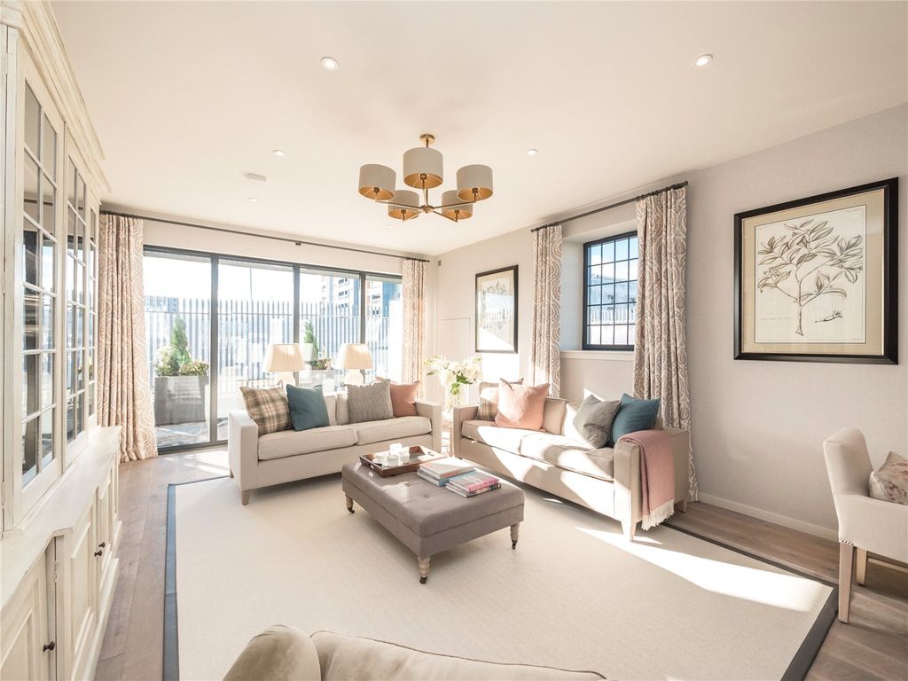 Lochinvar Drive, The Moorings, Edinburgh Marina, Edinburgh EH5