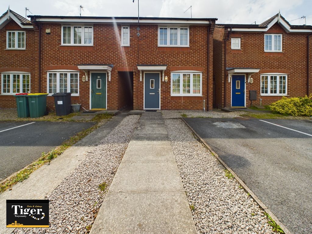 2 bed terraced house for sale in Royal Drive, Fulwood, Preston PR2, £135,000 Zoopla